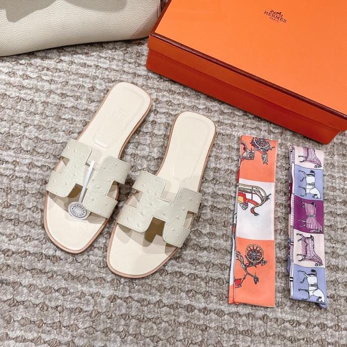 Hermes Slippers